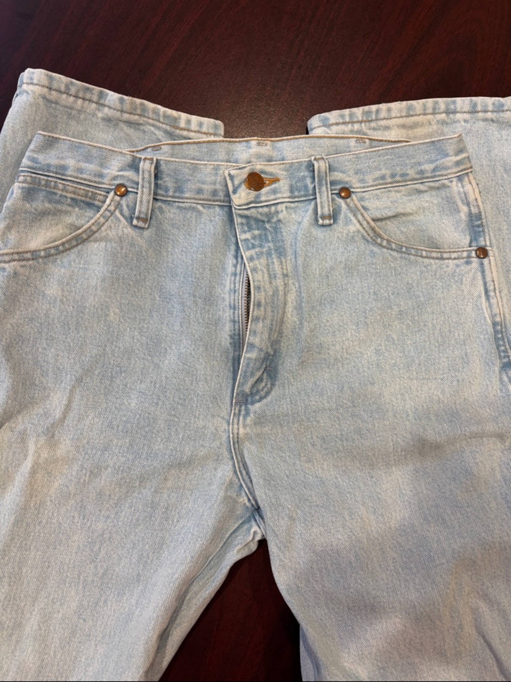 Classic 32x34 Wrangler Light Blue Men's Jeans
